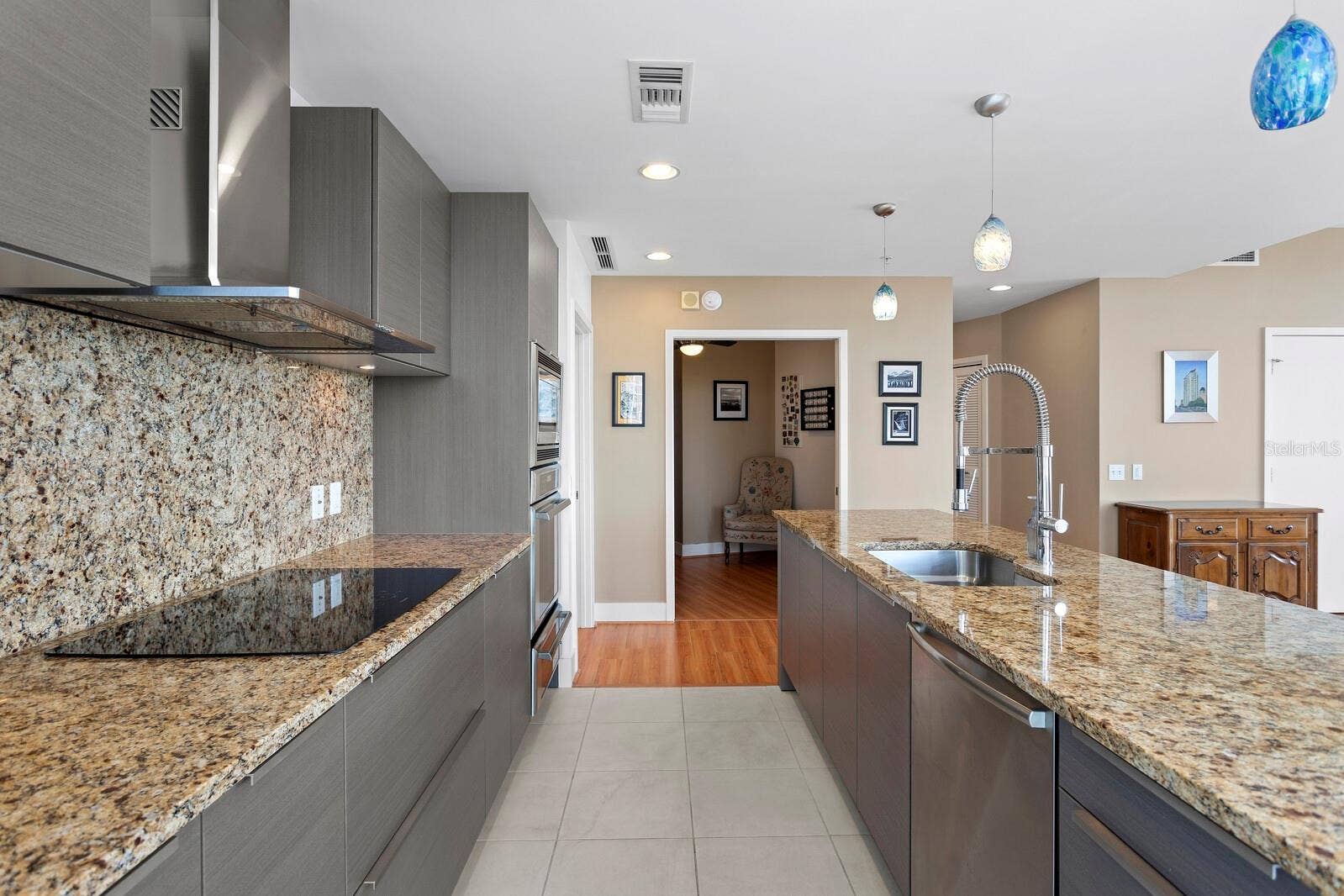 175 1ST STREET S, #1803, St Petersburg, FL 33701 175 1ST STREET S, #1803, St Petersburg, FL 33701