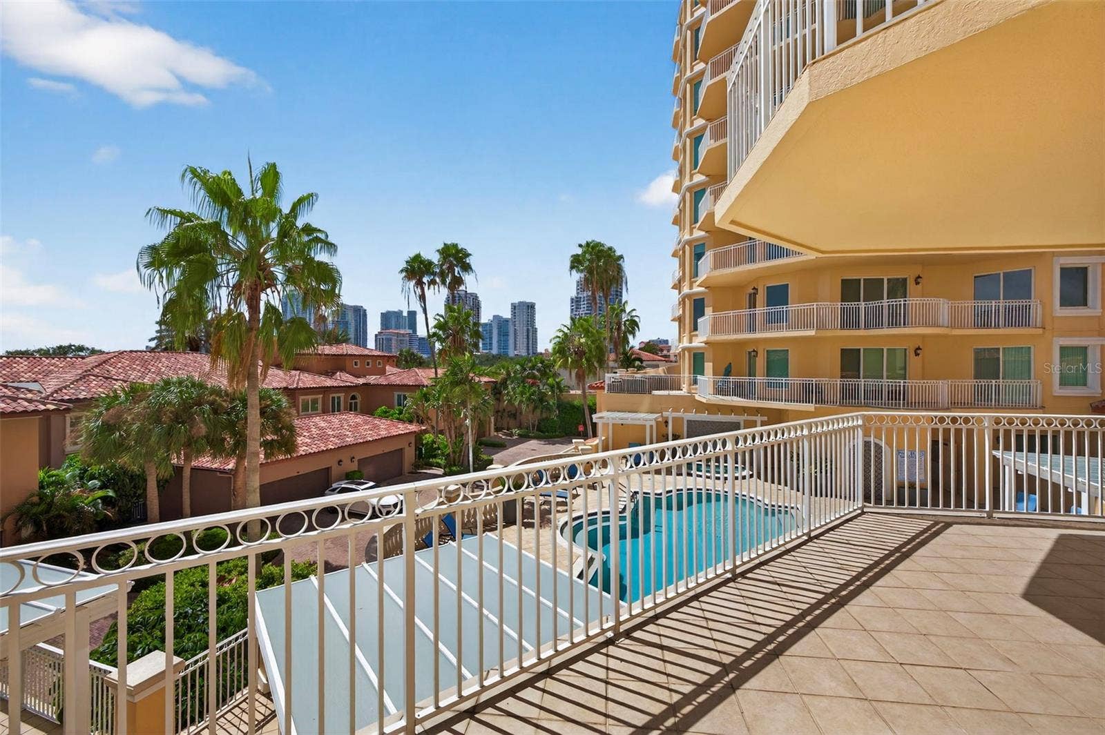 555 5TH AVENUE NE, #332, St Petersburg, FL 33701