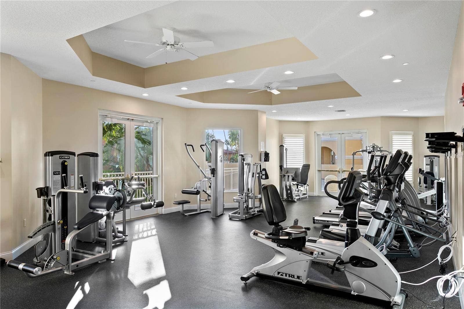 555 5TH AVENUE NE, #332, St Petersburg, FL 33701