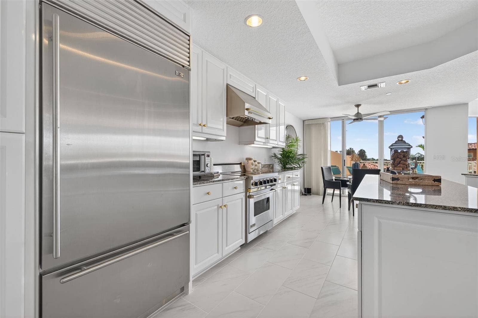 Chef inspired Kitchen