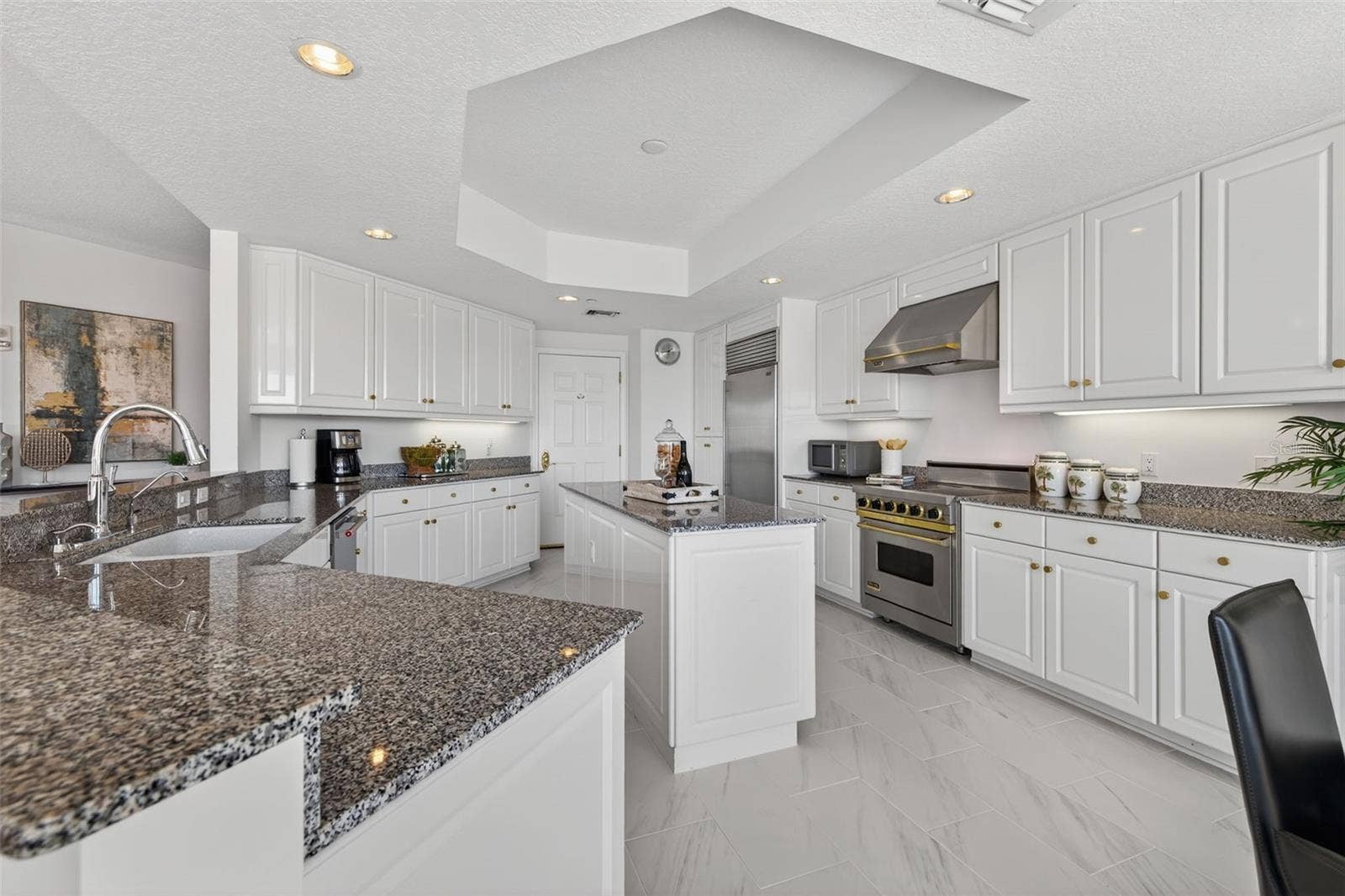 555 5TH AVENUE NE, #332, St Petersburg, FL 33701