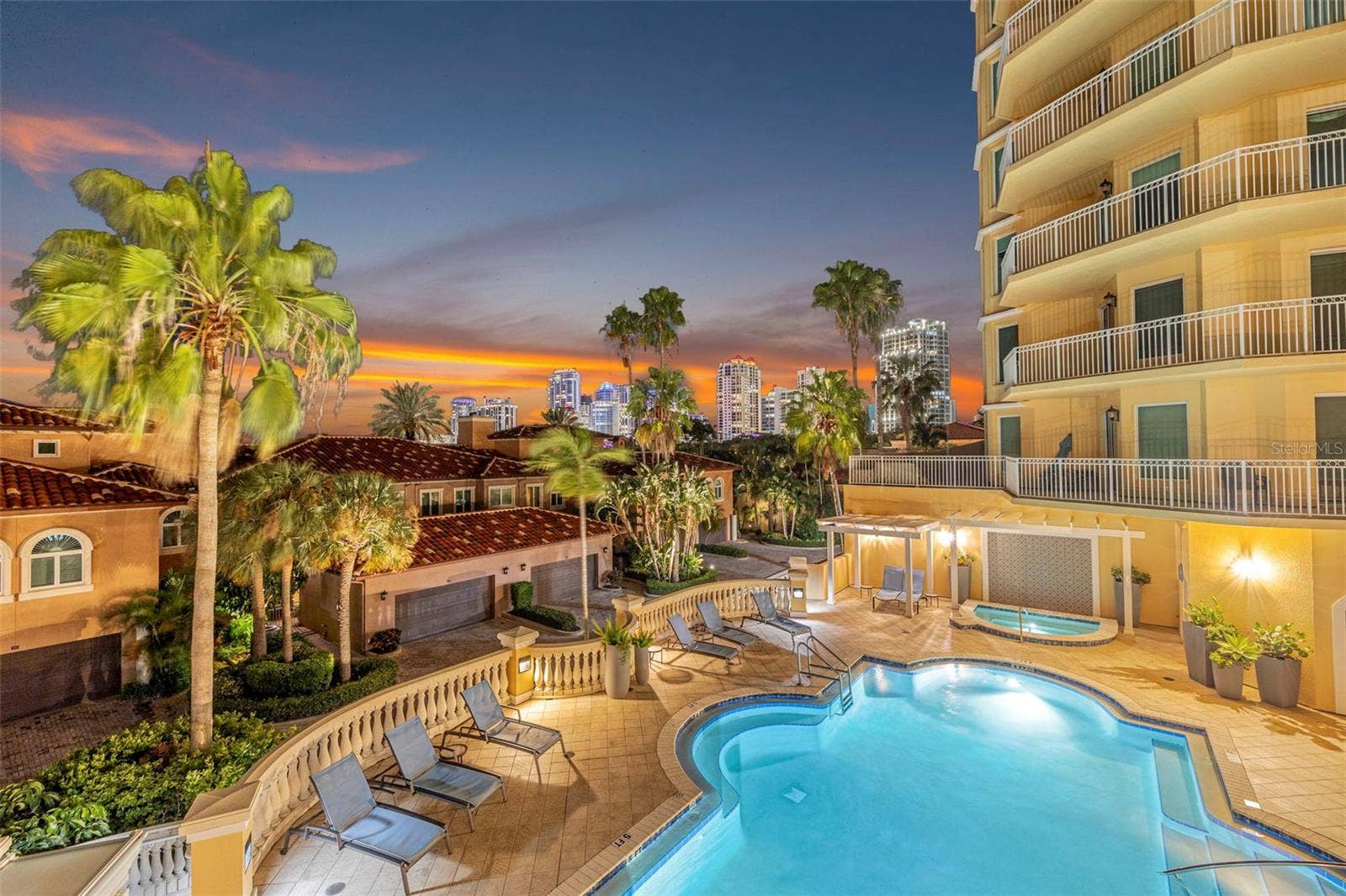 555 5TH AVENUE NE, #332, St Petersburg, FL 33701