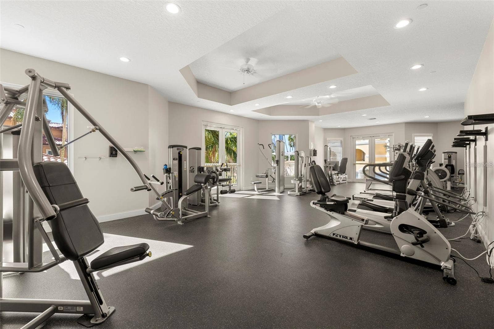 555 5TH AVENUE NE, #332, St Petersburg, FL 33701