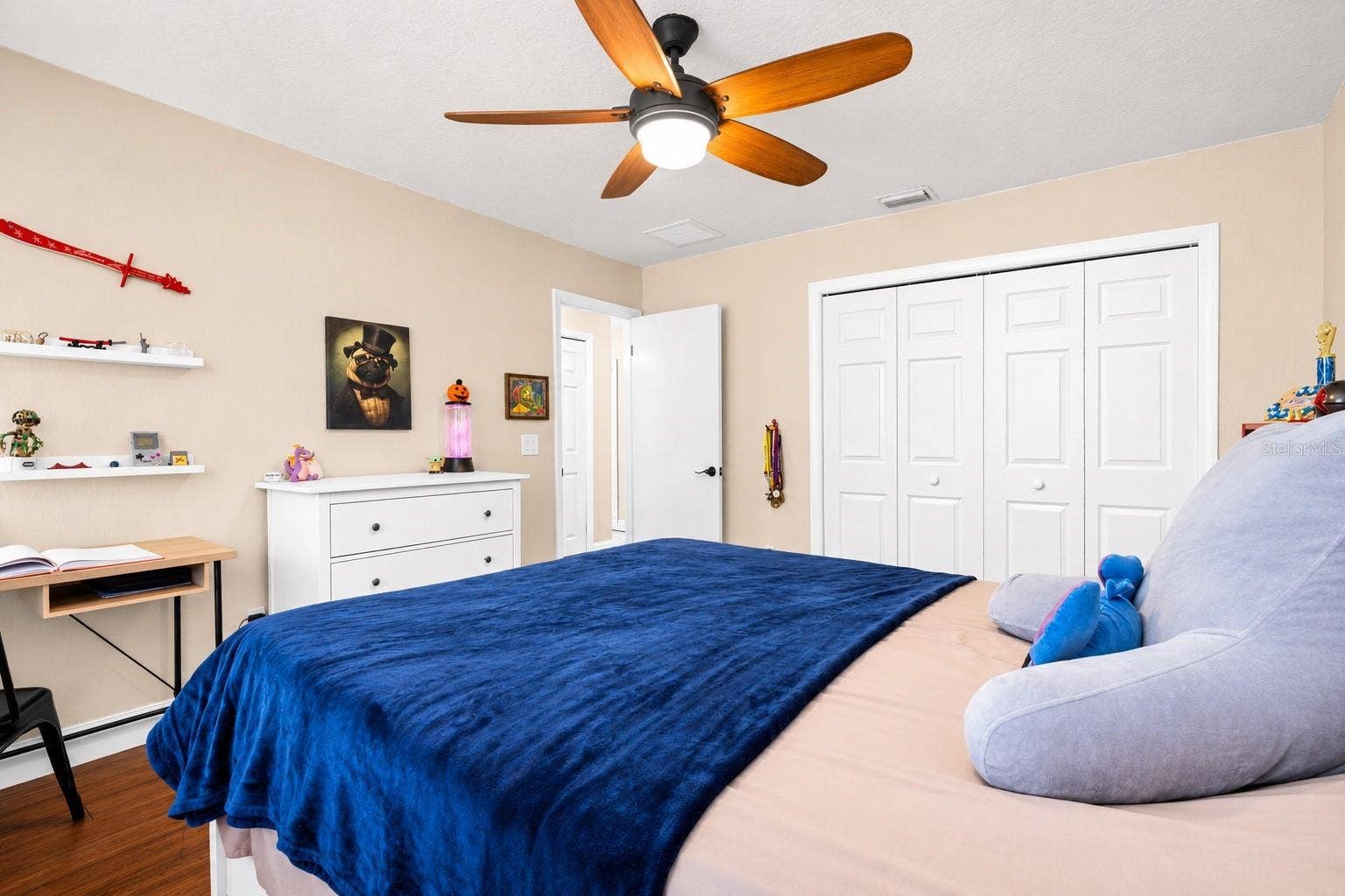 Guest Bedroom #1