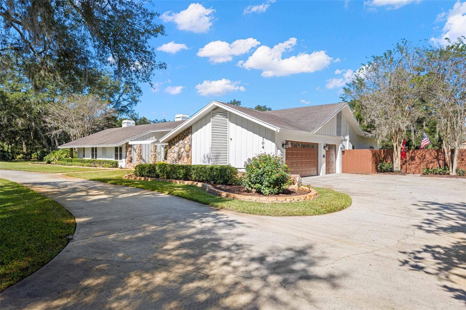 Front Driveway, 3-car oversized garage
