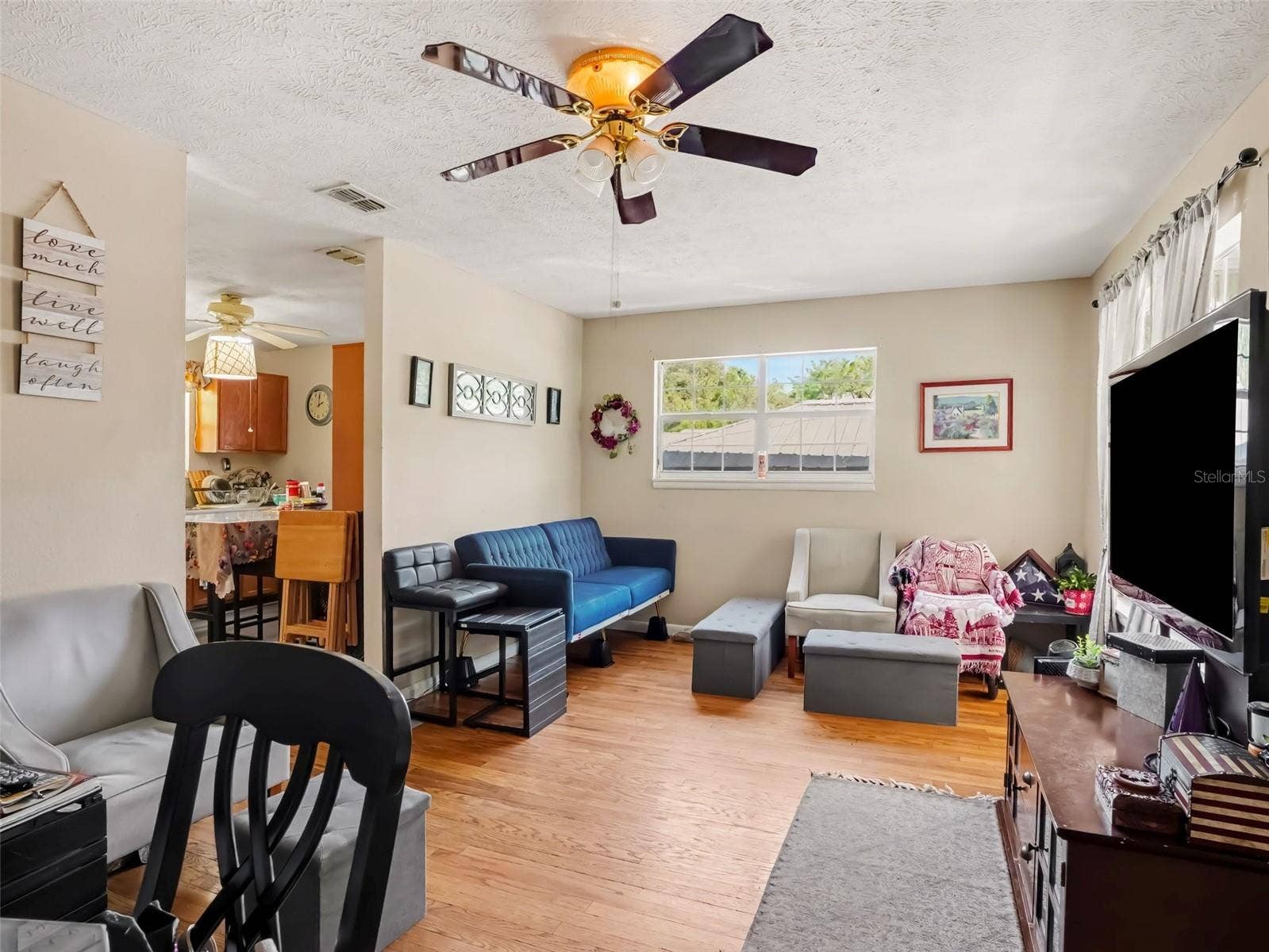 3020 STRAWBERRY LANE, Lakeland, FL 33801 3020 STRAWBERRY LANE, Lakeland, FL 33801