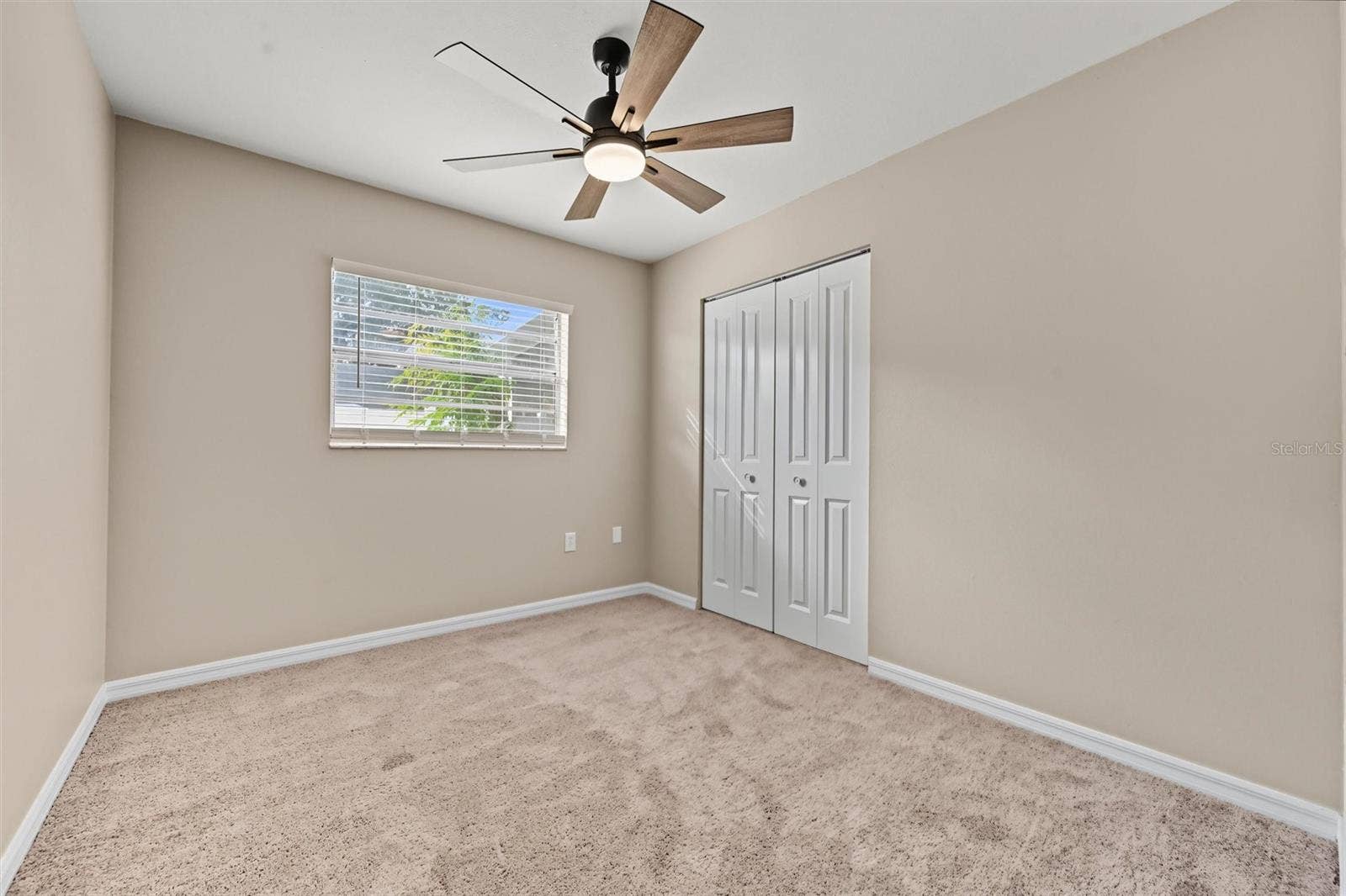 230 MAPLE AVENUE, Palm Harbor, FL 34684