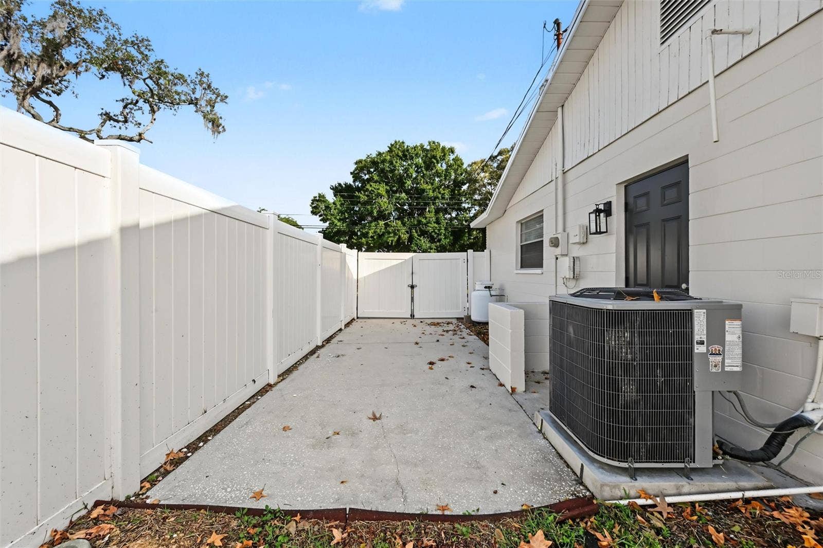 230 MAPLE AVENUE, Palm Harbor, FL 34684