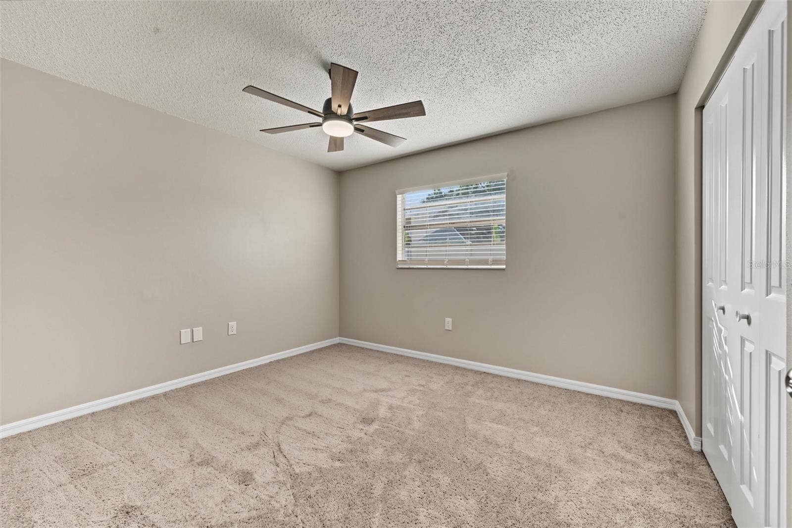230 MAPLE AVENUE, Palm Harbor, FL 34684