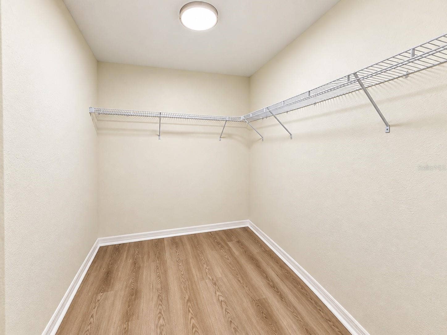 210 E CLINTON STREET, Tampa, FL 33604 primary bedroom walk in closet