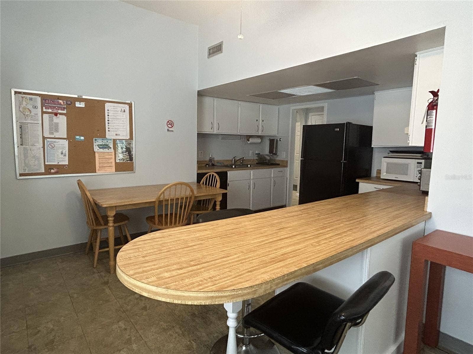 12760 INDIAN ROCKS ROAD, #904, Largo, FL 33774 12760 INDIAN ROCKS ROAD, #904, Largo, FL 33774