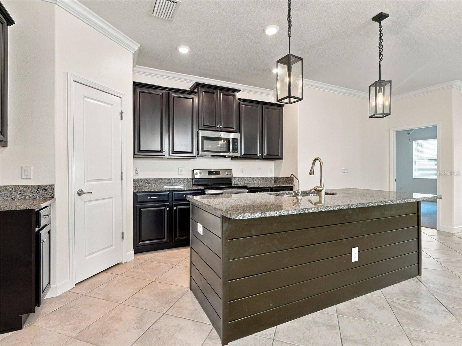 1573 TALLULAH TERRACE, Wesley Chapel, FL 33543 Kitchen