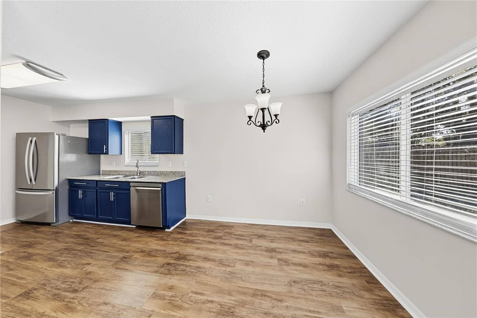 10805 SUMMERTON DRIVE, Riverview, FL 33579 10805 SUMMERTON DRIVE, Riverview, FL 33579