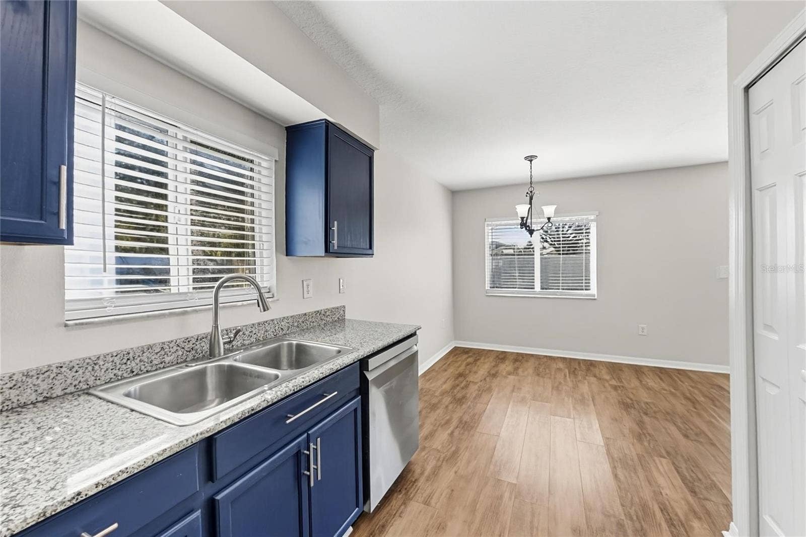 10805 SUMMERTON DRIVE, Riverview, FL 33579 10805 SUMMERTON DRIVE, Riverview, FL 33579