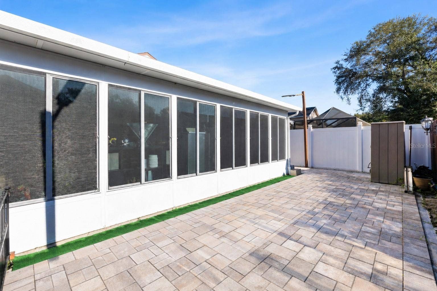 16124 RAVENDALE DRIVE, Tampa, FL 33618 16124 RAVENDALE DRIVE, Tampa, FL 33618