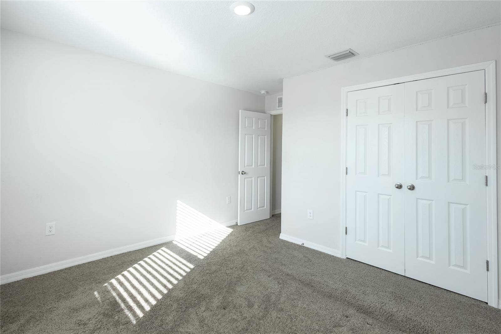 3836 KING HILL DRIVE, Haines City, FL 33844 3836 KING HILL DRIVE, Haines City, FL 33844
