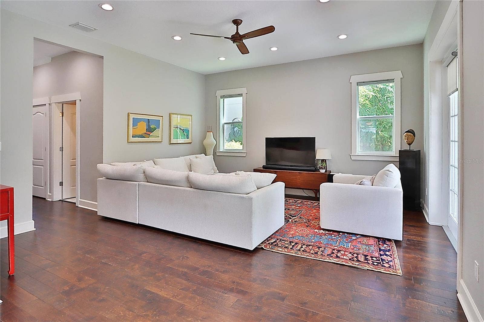 3106 W WYOMING AVENUE, Tampa, FL 33611