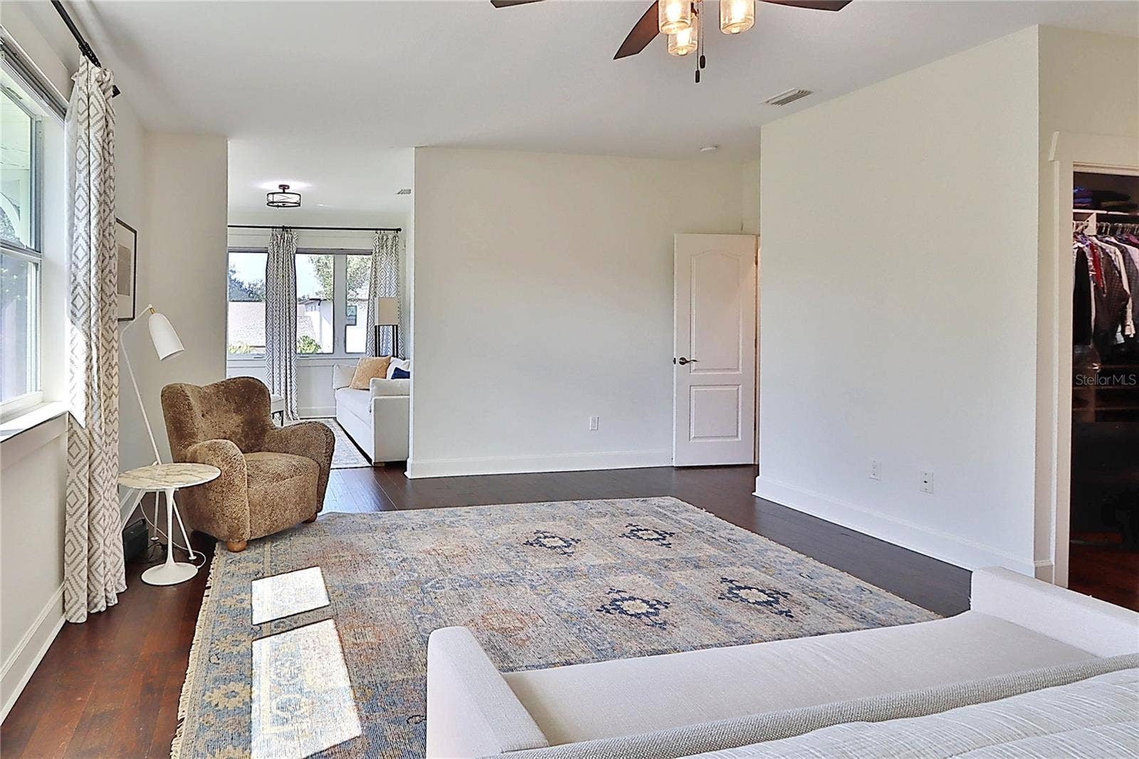 3106 W WYOMING AVENUE, Tampa, FL 33611