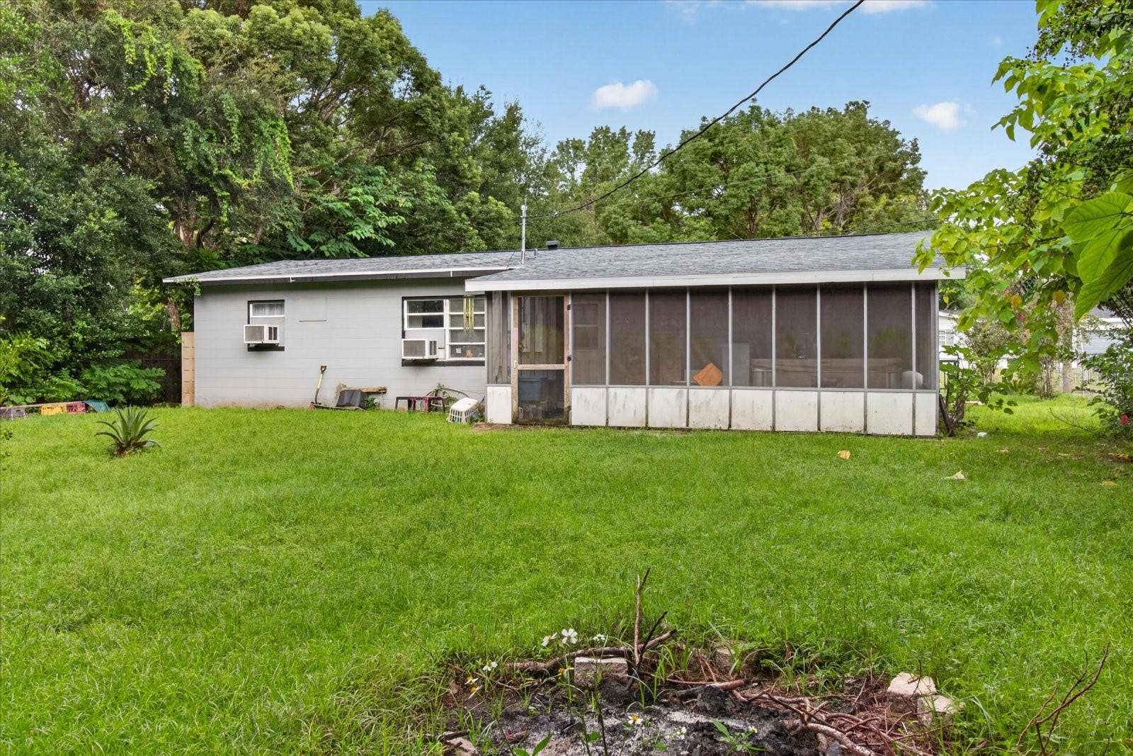 21385 LEHOUIER DRIVE, Brooksville, FL 34601 21385 LEHOUIER DRIVE, Brooksville, FL 34601