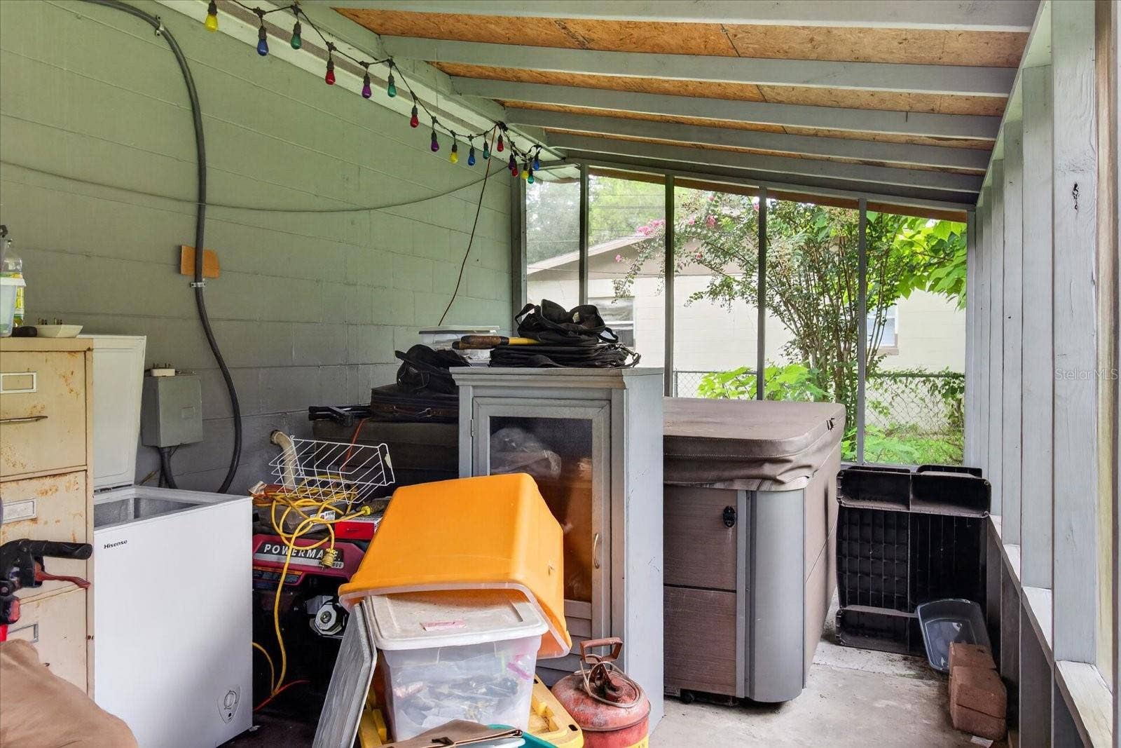 21385 LEHOUIER DRIVE, Brooksville, FL 34601 21385 LEHOUIER DRIVE, Brooksville, FL 34601