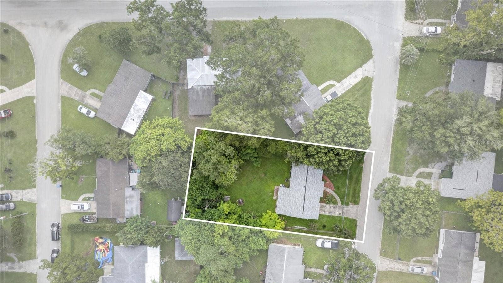 21385 LEHOUIER DRIVE, Brooksville, FL 34601 21385 LEHOUIER DRIVE, Brooksville, FL 34601