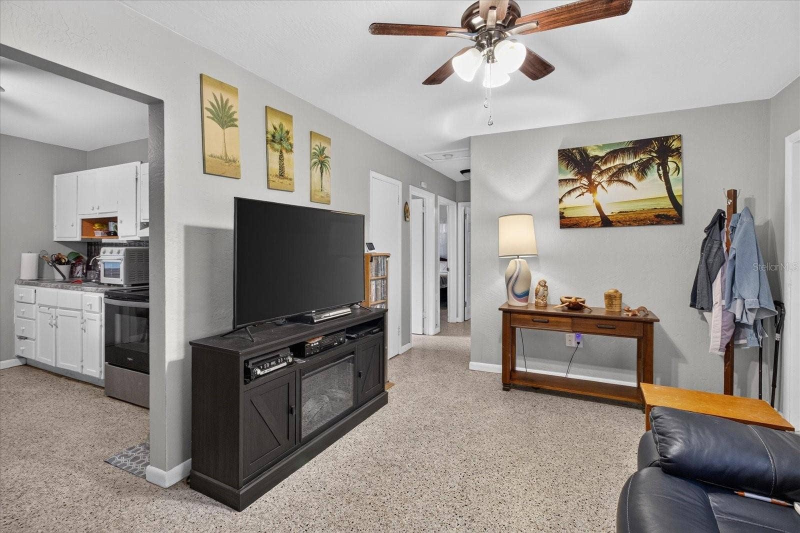 21385 LEHOUIER DRIVE, Brooksville, FL 34601 21385 LEHOUIER DRIVE, Brooksville, FL 34601