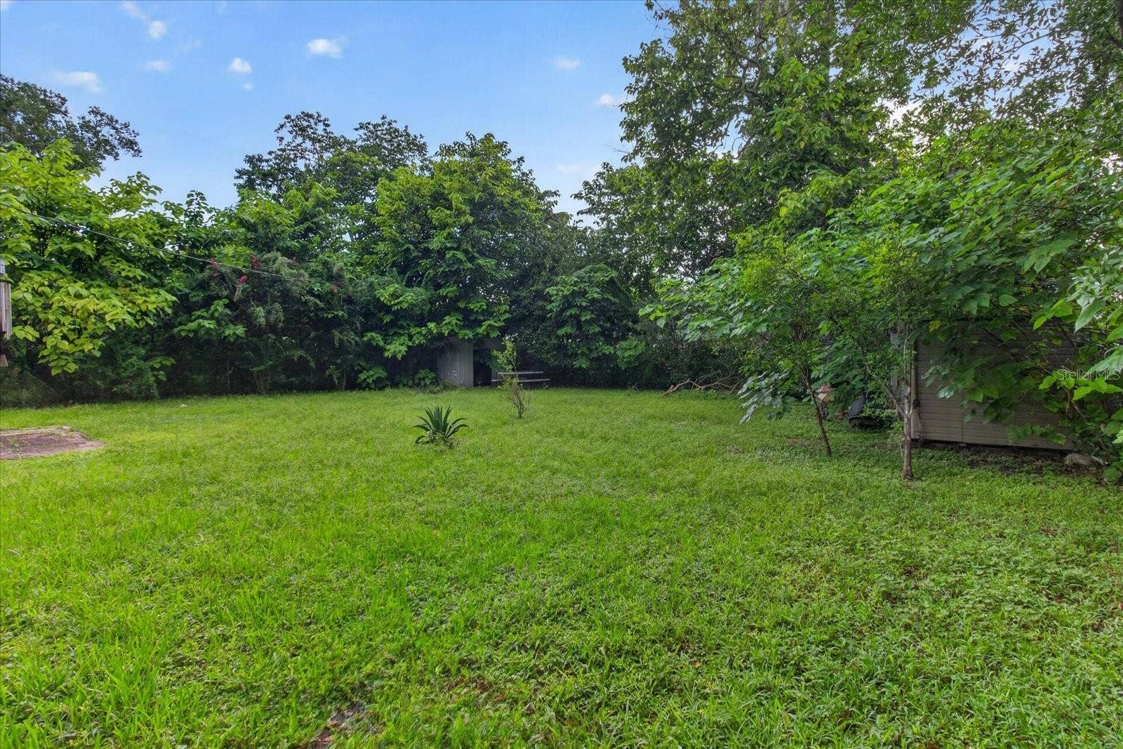 21385 LEHOUIER DRIVE, Brooksville, FL 34601 21385 LEHOUIER DRIVE, Brooksville, FL 34601
