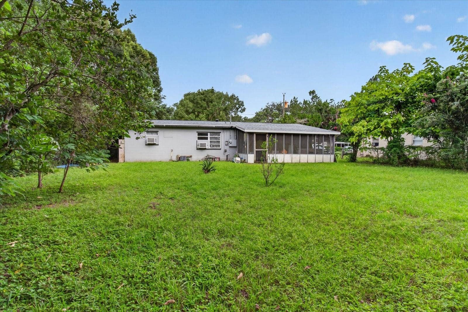 21385 LEHOUIER DRIVE, Brooksville, FL 34601 21385 LEHOUIER DRIVE, Brooksville, FL 34601