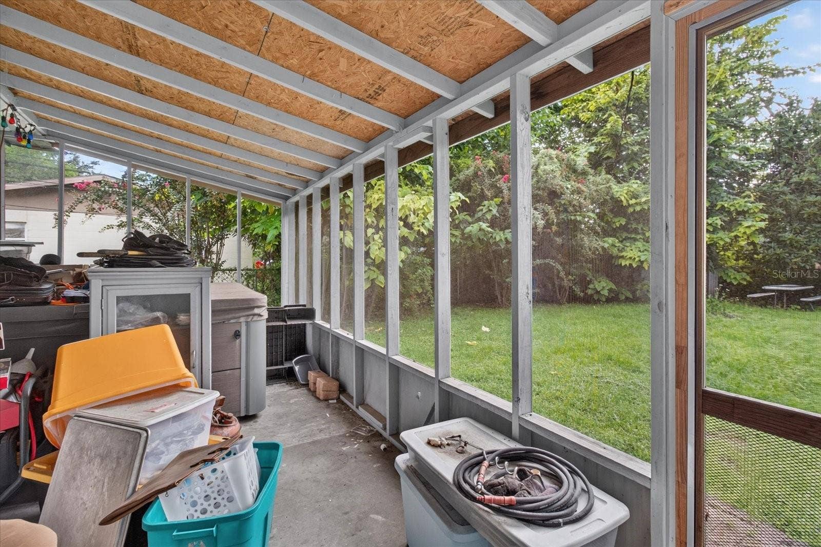 21385 LEHOUIER DRIVE, Brooksville, FL 34601 21385 LEHOUIER DRIVE, Brooksville, FL 34601
