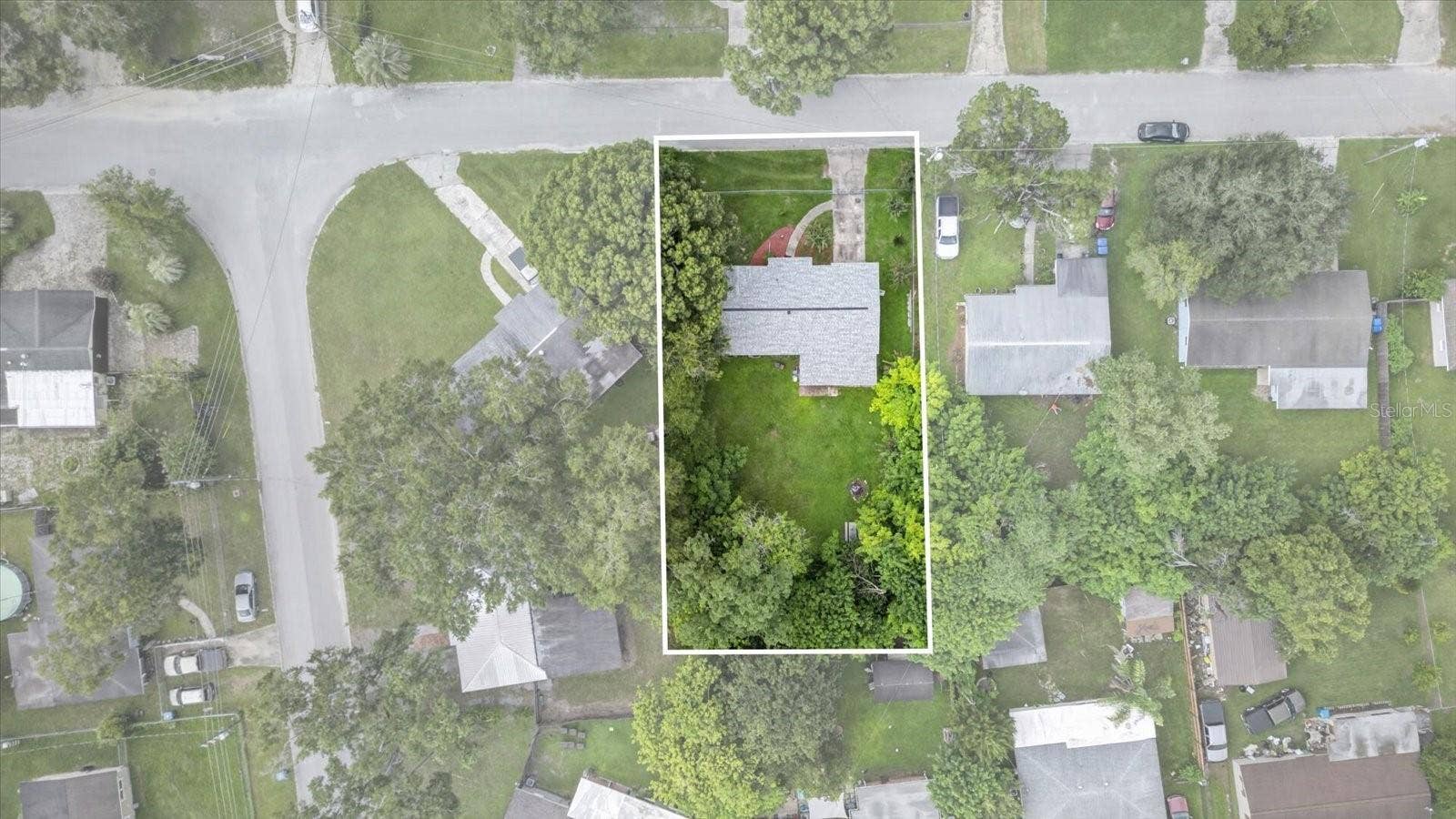 21385 LEHOUIER DRIVE, Brooksville, FL 34601 21385 LEHOUIER DRIVE, Brooksville, FL 34601