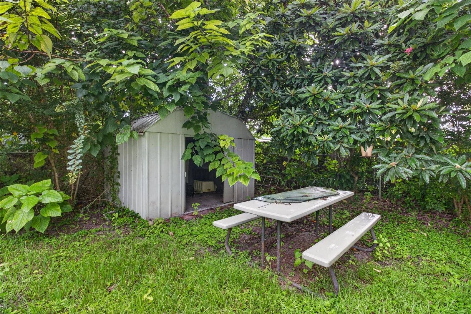 21385 LEHOUIER DRIVE, Brooksville, FL 34601 21385 LEHOUIER DRIVE, Brooksville, FL 34601