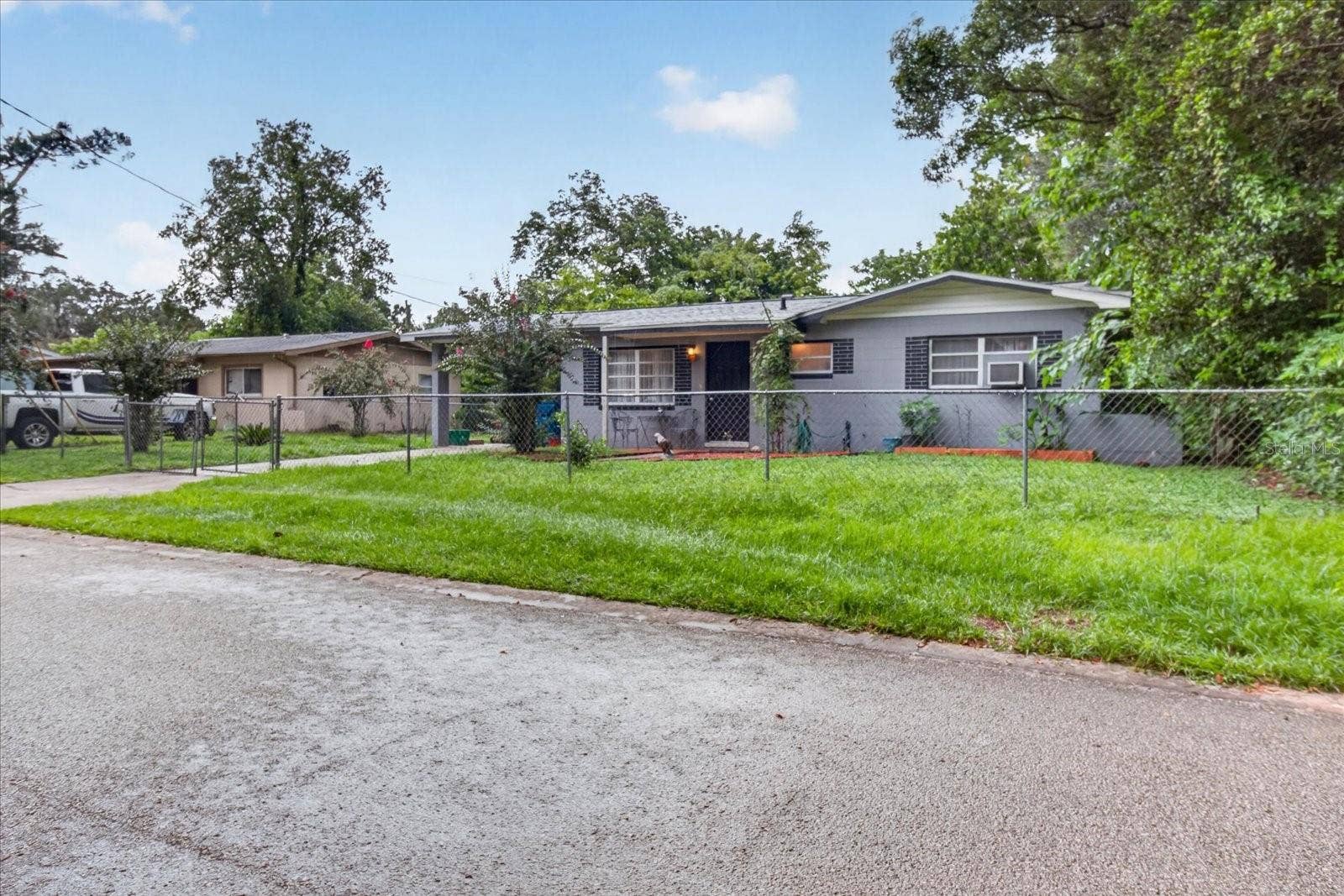 21385 LEHOUIER DRIVE, Brooksville, FL 34601 21385 LEHOUIER DRIVE, Brooksville, FL 34601