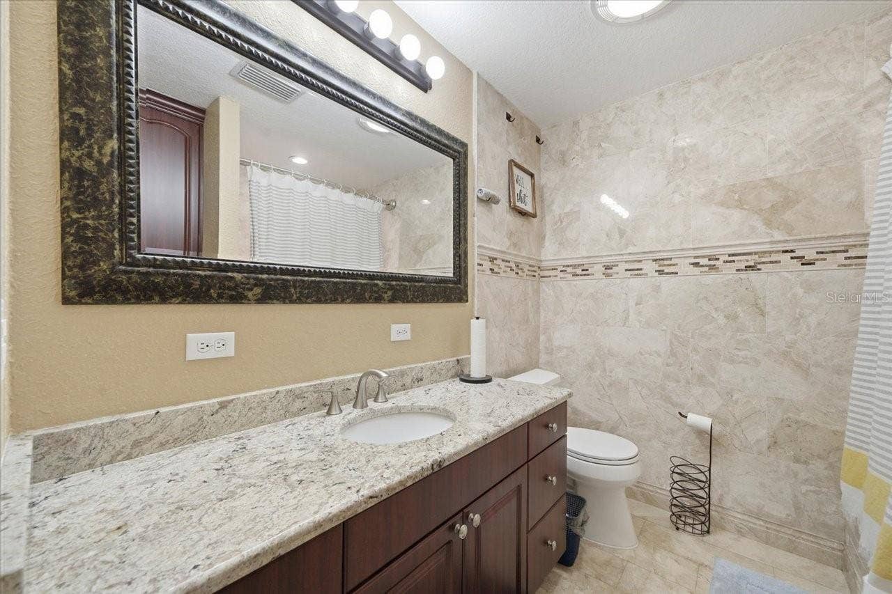 505 LAKESIDE DRIVE, Seffner, FL 33584