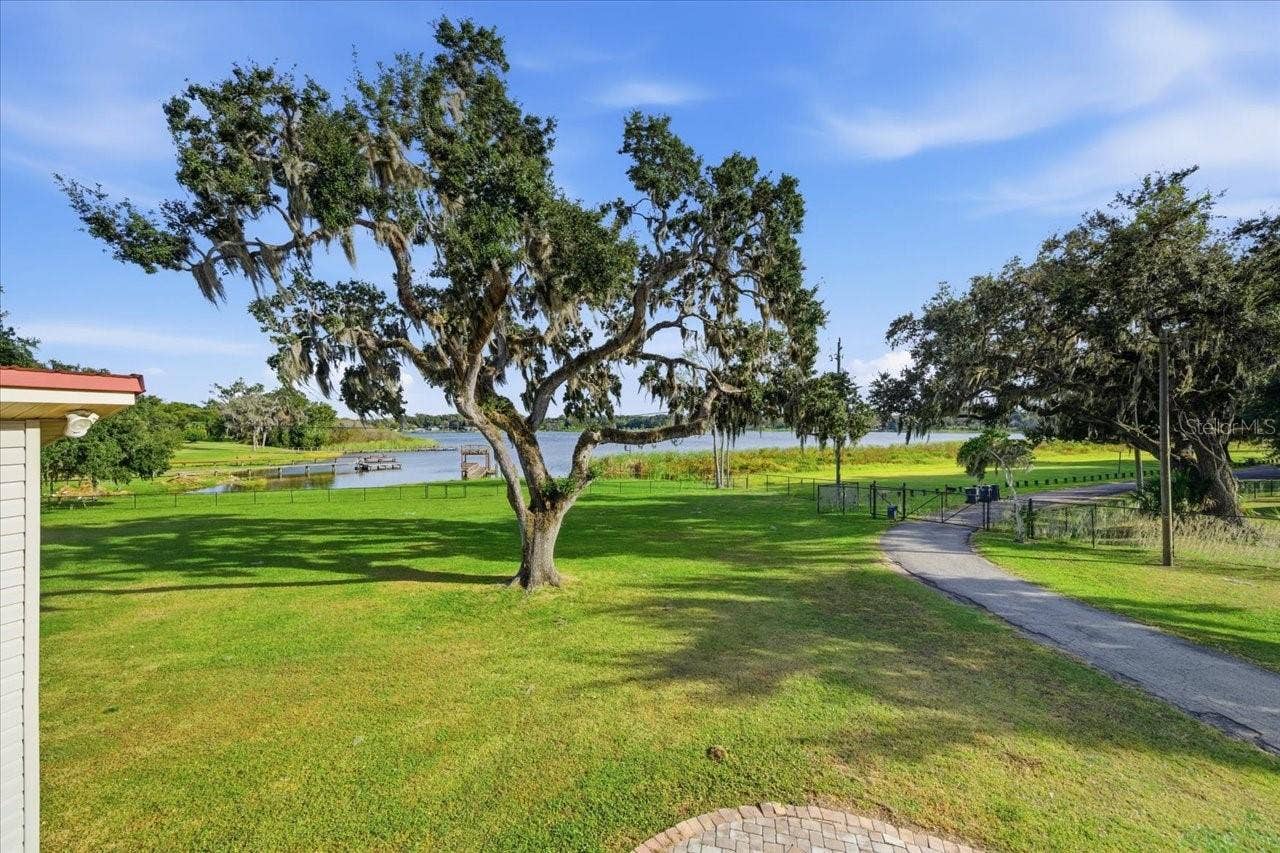 505 LAKESIDE DRIVE, Seffner, FL 33584