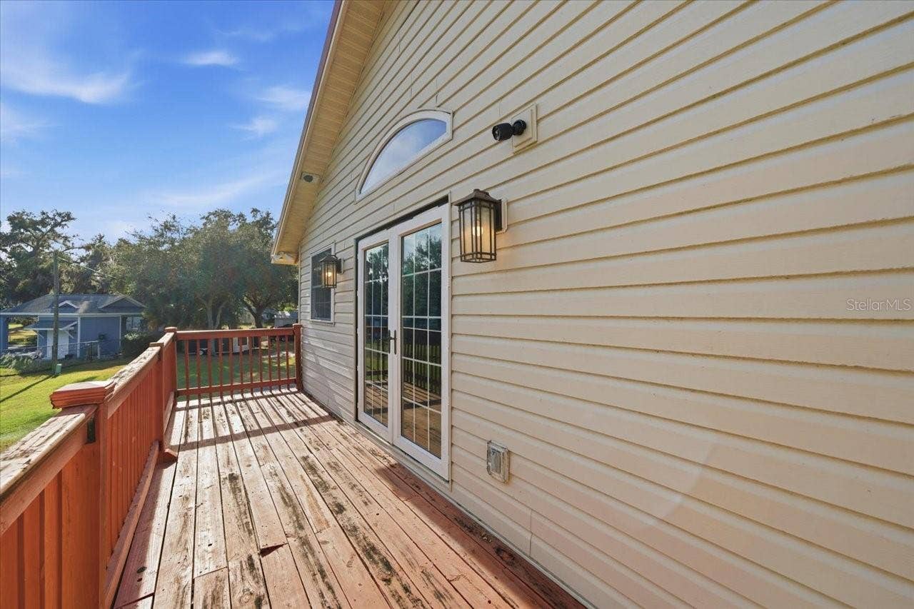 505 LAKESIDE DRIVE, Seffner, FL 33584