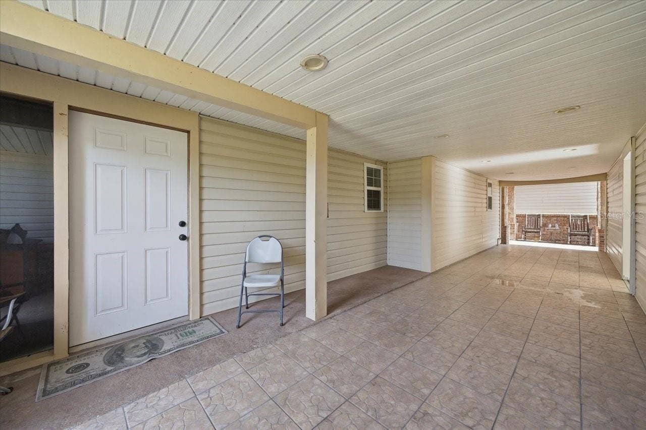 505 LAKESIDE DRIVE, Seffner, FL 33584