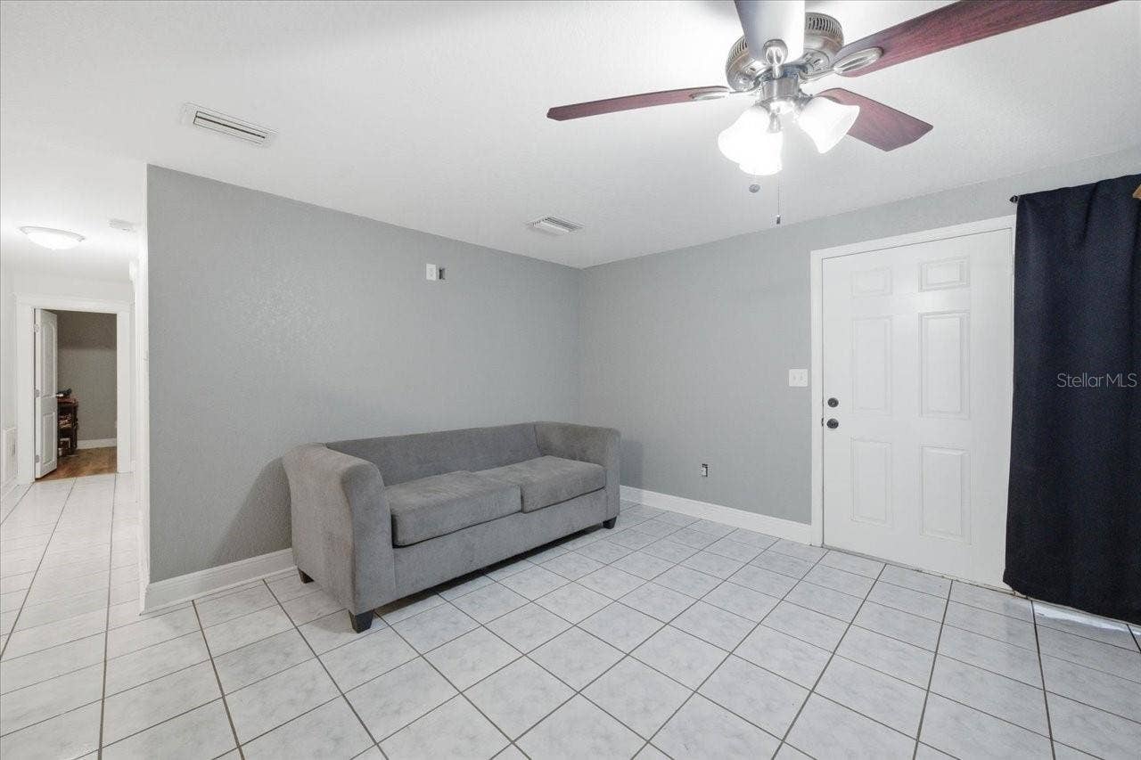 505 LAKESIDE DRIVE, Seffner, FL 33584