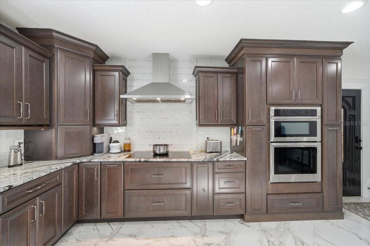 505 LAKESIDE DRIVE, Seffner, FL 33584