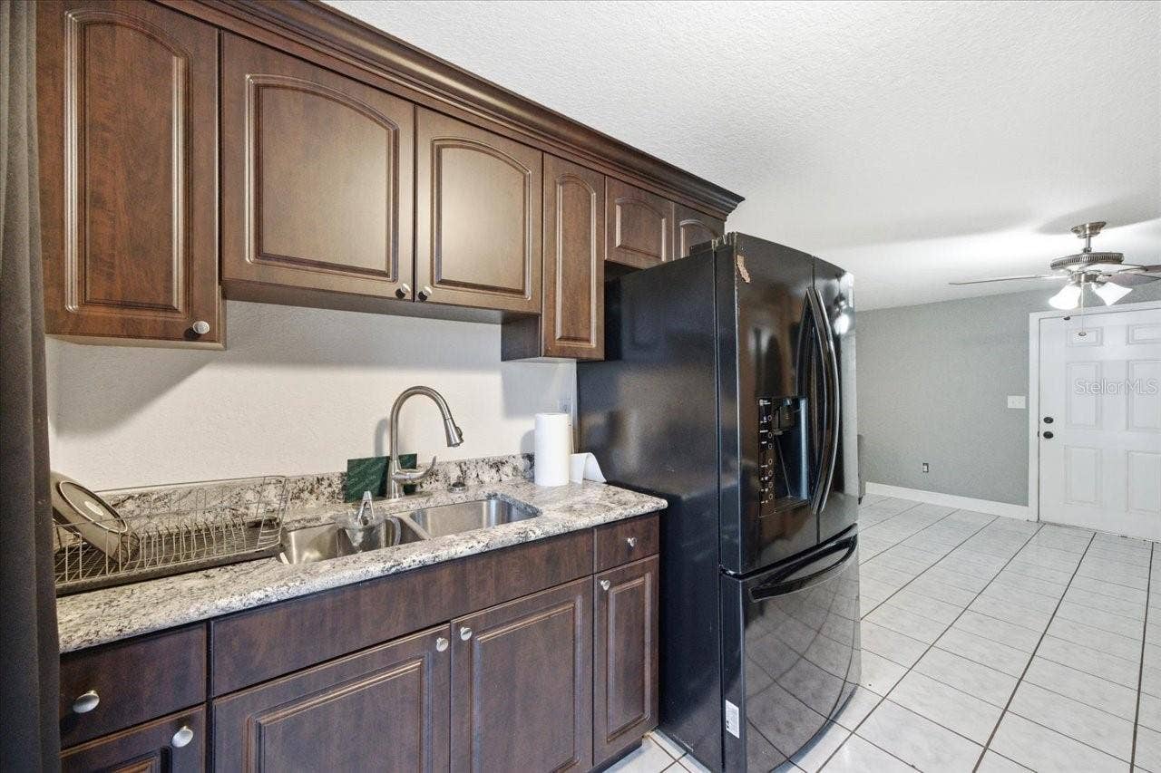505 LAKESIDE DRIVE, Seffner, FL 33584