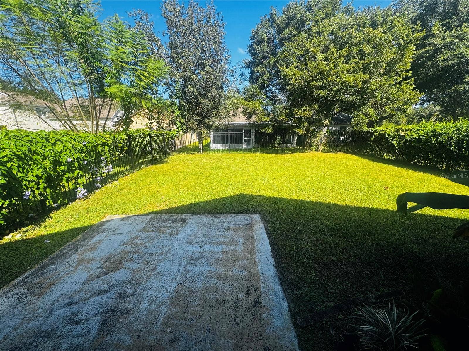 5868 WRENWATER DRIVE, Lithia, FL 33547 5868 WRENWATER DRIVE, Lithia, FL 33547