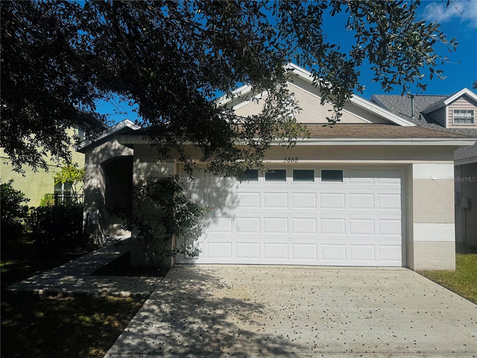 5868 WRENWATER DRIVE, Lithia, FL 33547 5868 WRENWATER DRIVE, Lithia, FL 33547