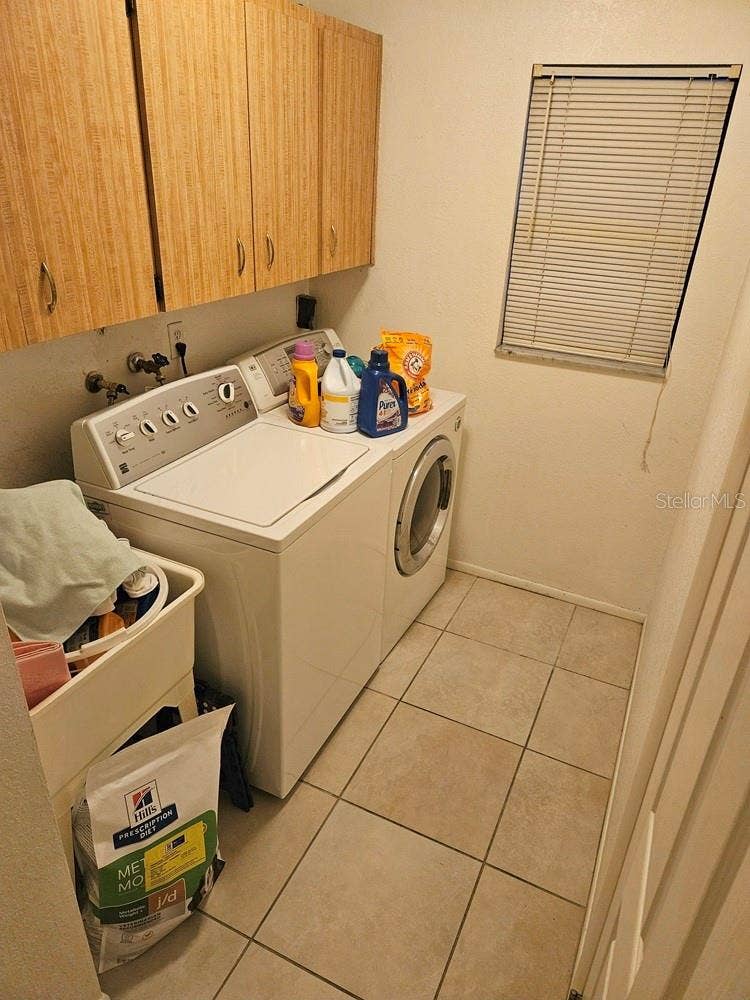 7353 122ND WAY, Seminole, FL 33772 Inside Laundry
