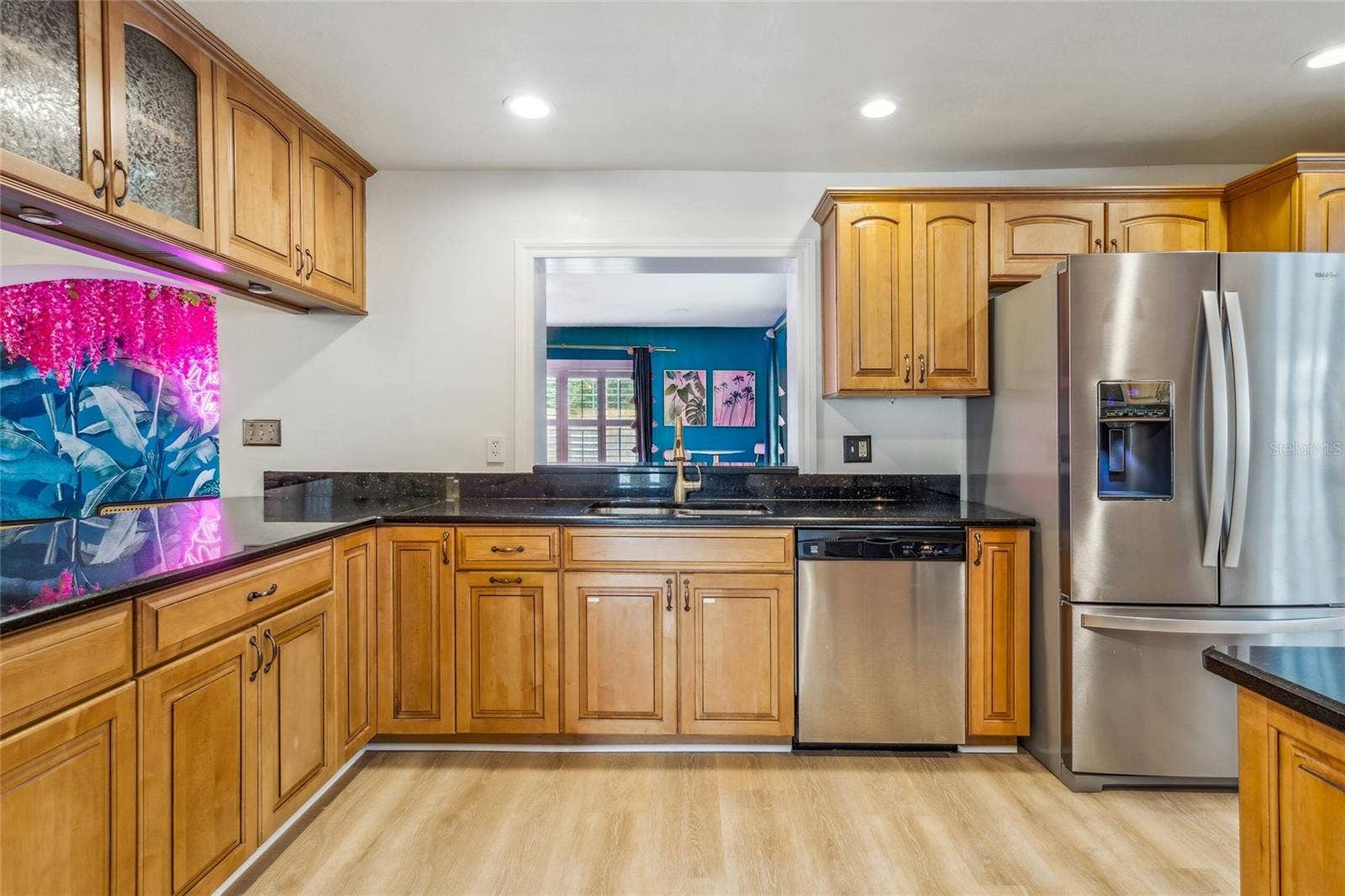 9678 121ST STREET, Seminole, FL 33772 9678 121ST STREET, Seminole, FL 33772