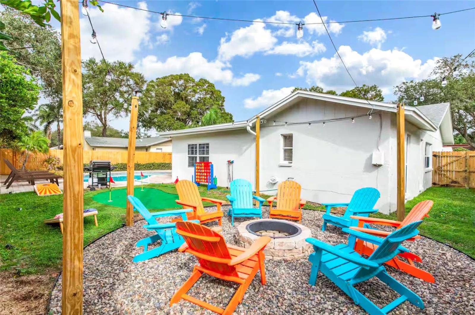 9678 121ST STREET, Seminole, FL 33772 9678 121ST STREET, Seminole, FL 33772