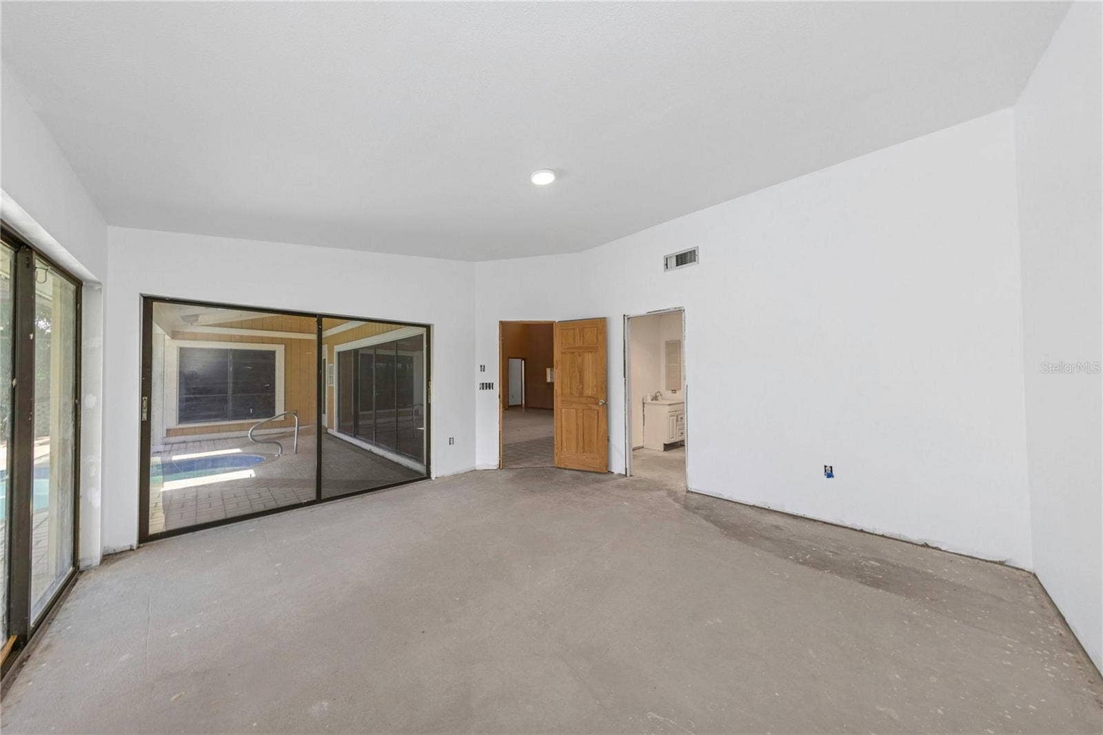 7448 17TH LANE NE, St Petersburg, FL 33702 Master Bedroom - Reverse View