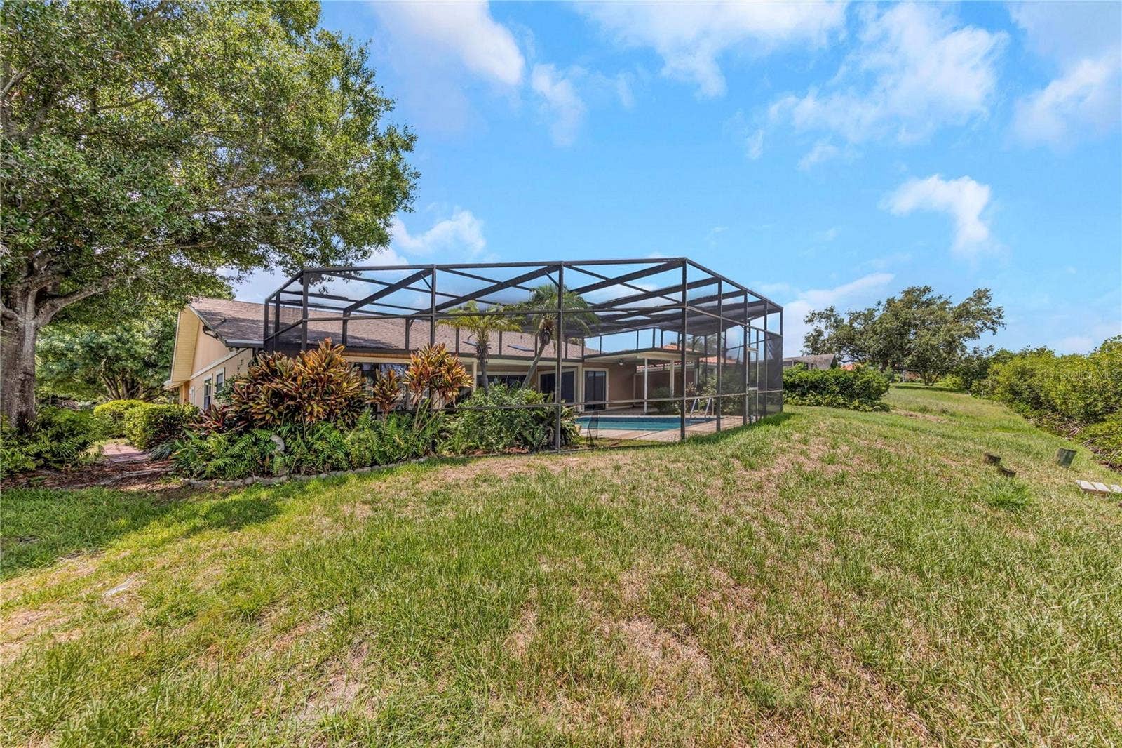 7448 17TH LANE NE, St Petersburg, FL 33702 Rear Yard - Reverse View