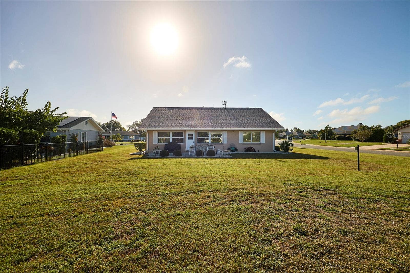 311 THORN HILL PLACE, Sun City Center, FL 33573 311 THORN HILL PLACE, Sun City Center, FL 33573