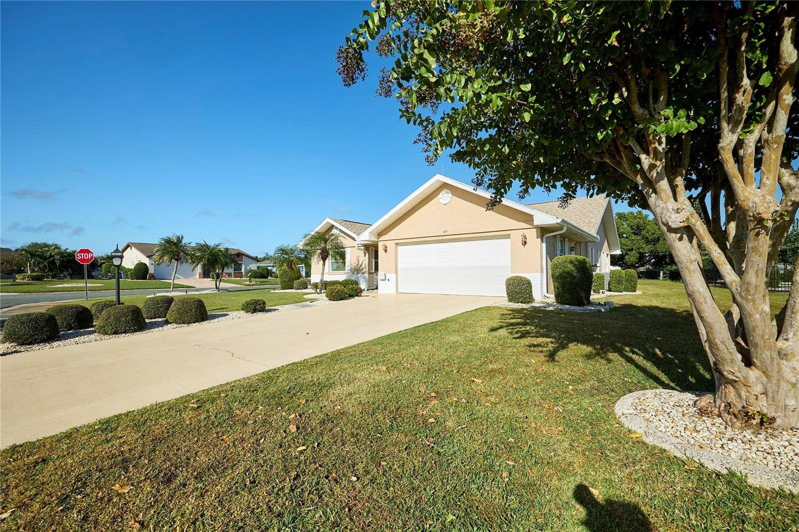 311 THORN HILL PLACE, Sun City Center, FL 33573 311 THORN HILL PLACE, Sun City Center, FL 33573