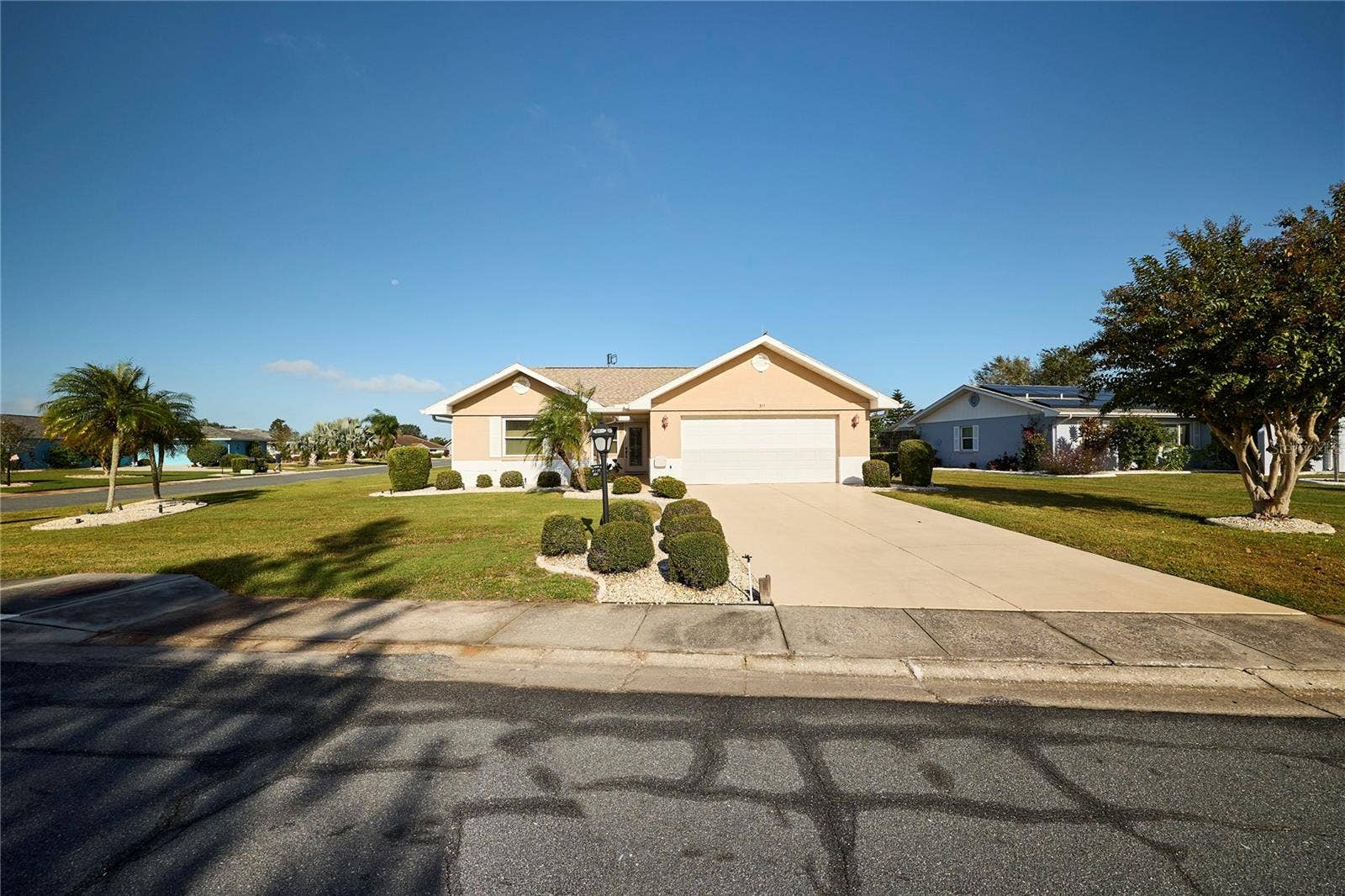 311 THORN HILL PLACE, Sun City Center, FL 33573 311 THORN HILL PLACE, Sun City Center, FL 33573