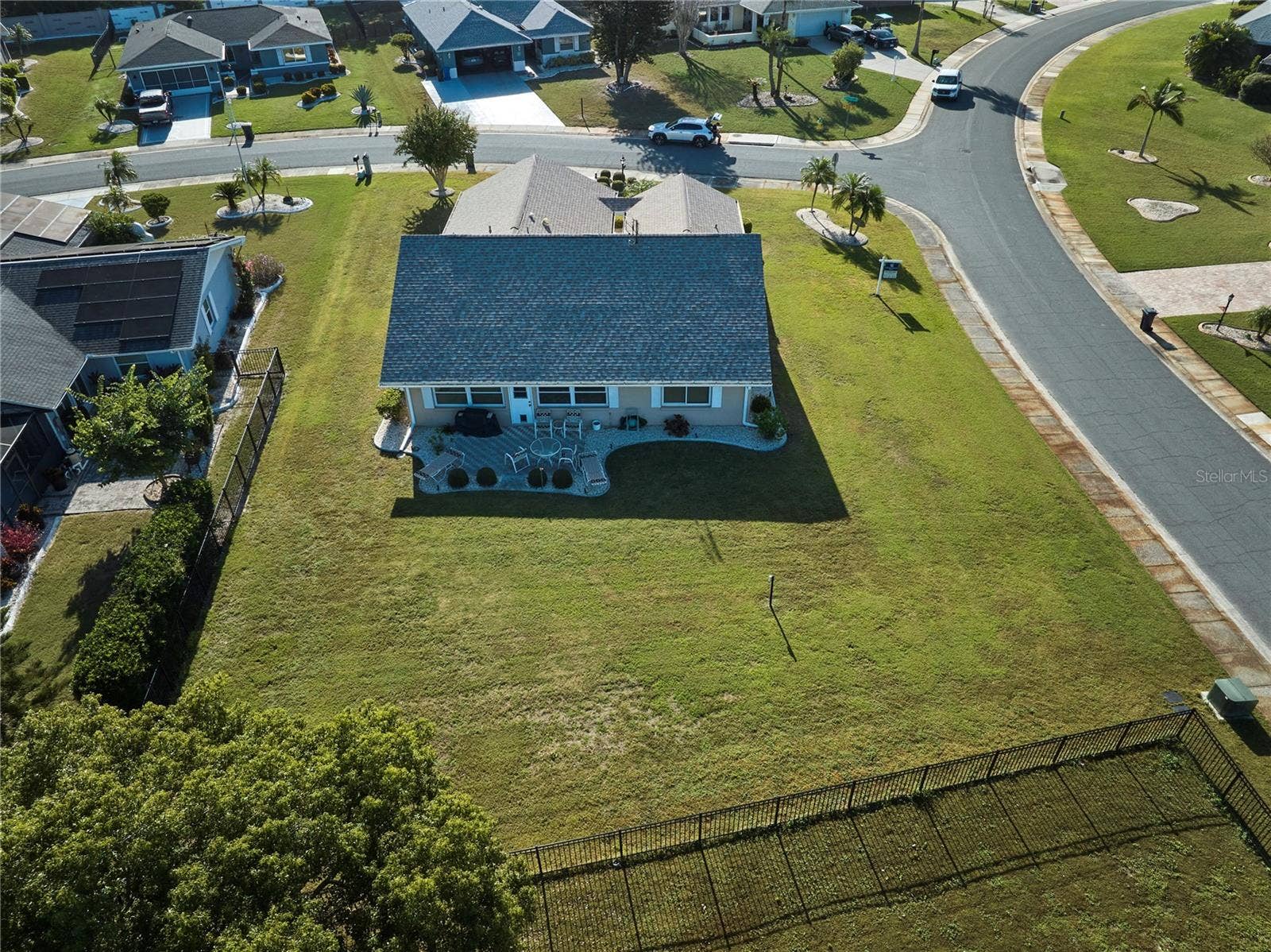 311 THORN HILL PLACE, Sun City Center, FL 33573 311 THORN HILL PLACE, Sun City Center, FL 33573